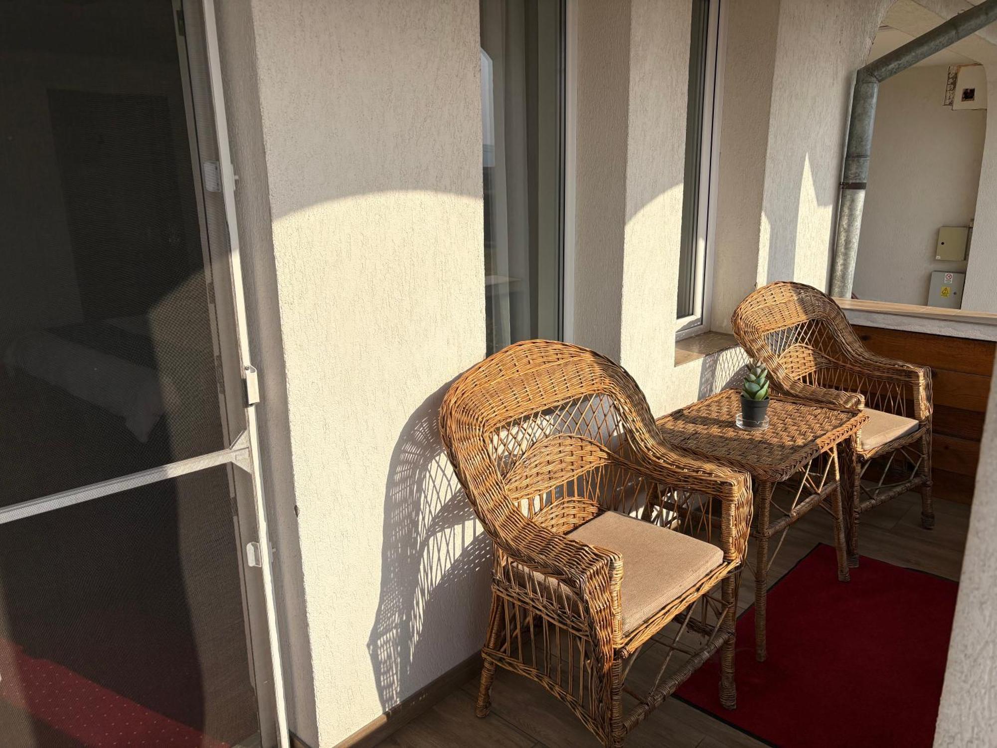 Pensiunea Domnika Dej Exteriör bild